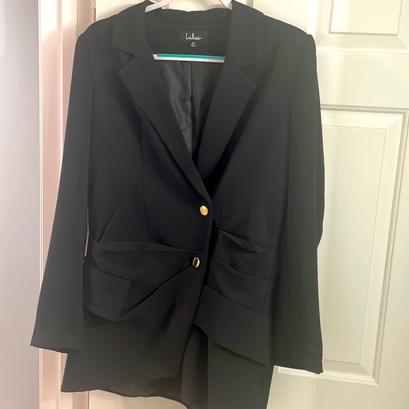 Lulu’s Black Blazer - Picture 1 of 3